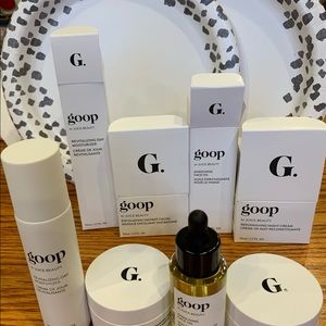 ONE NEW Goop Mask by Juice…